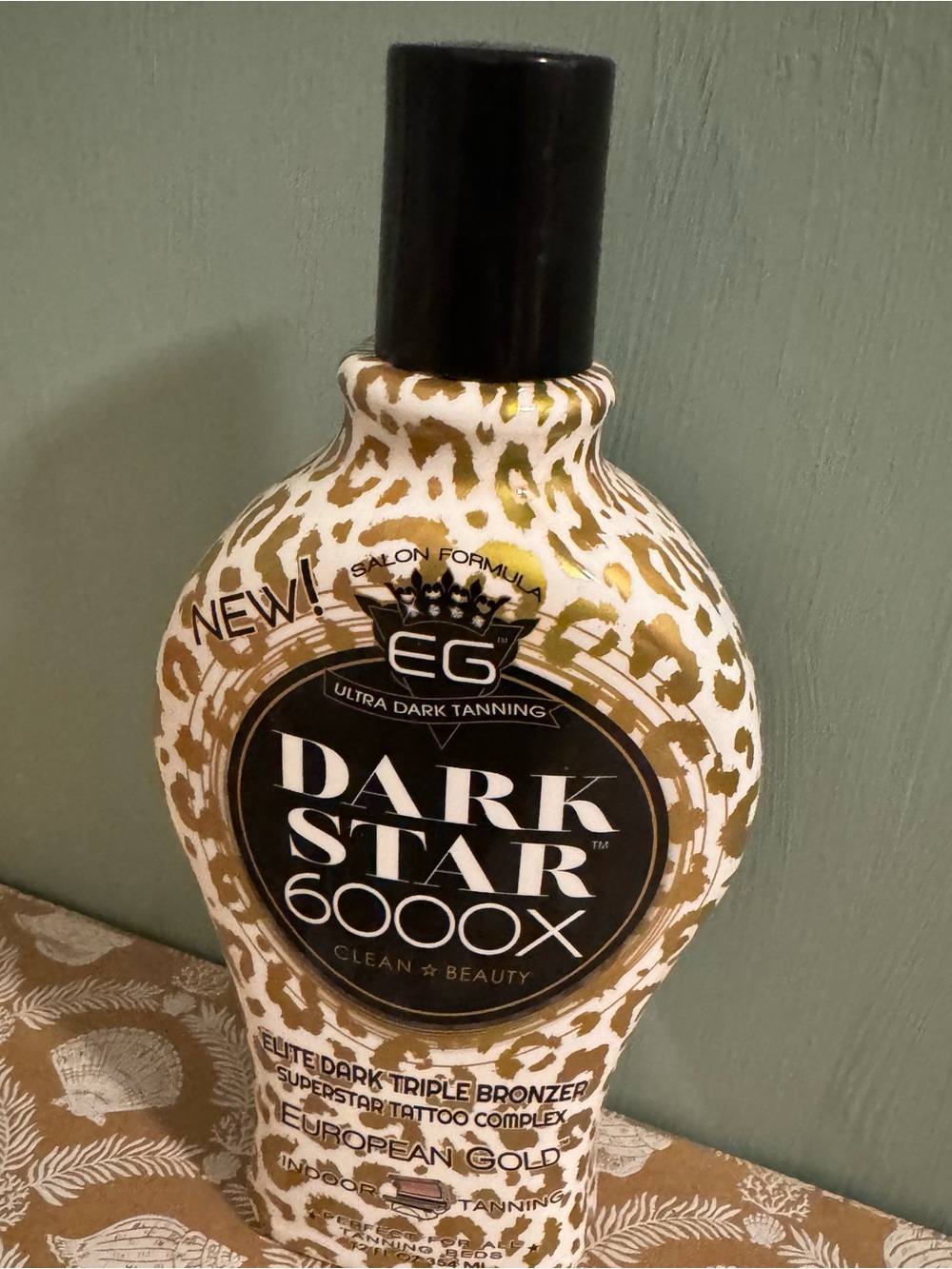 Dark Star 6000X Tanning Lotion - White & Gold Bottle